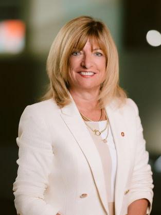 cheryl turnbull headshot