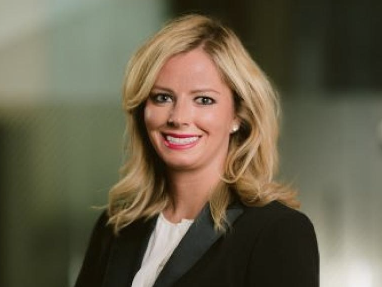 Ashley Lippincott headshot